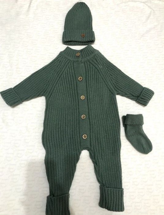 Продаю детские вещи