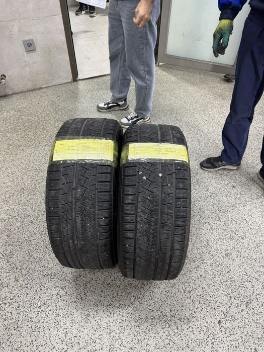 Зимние шины 235/45/R18 в  идеальном состояний