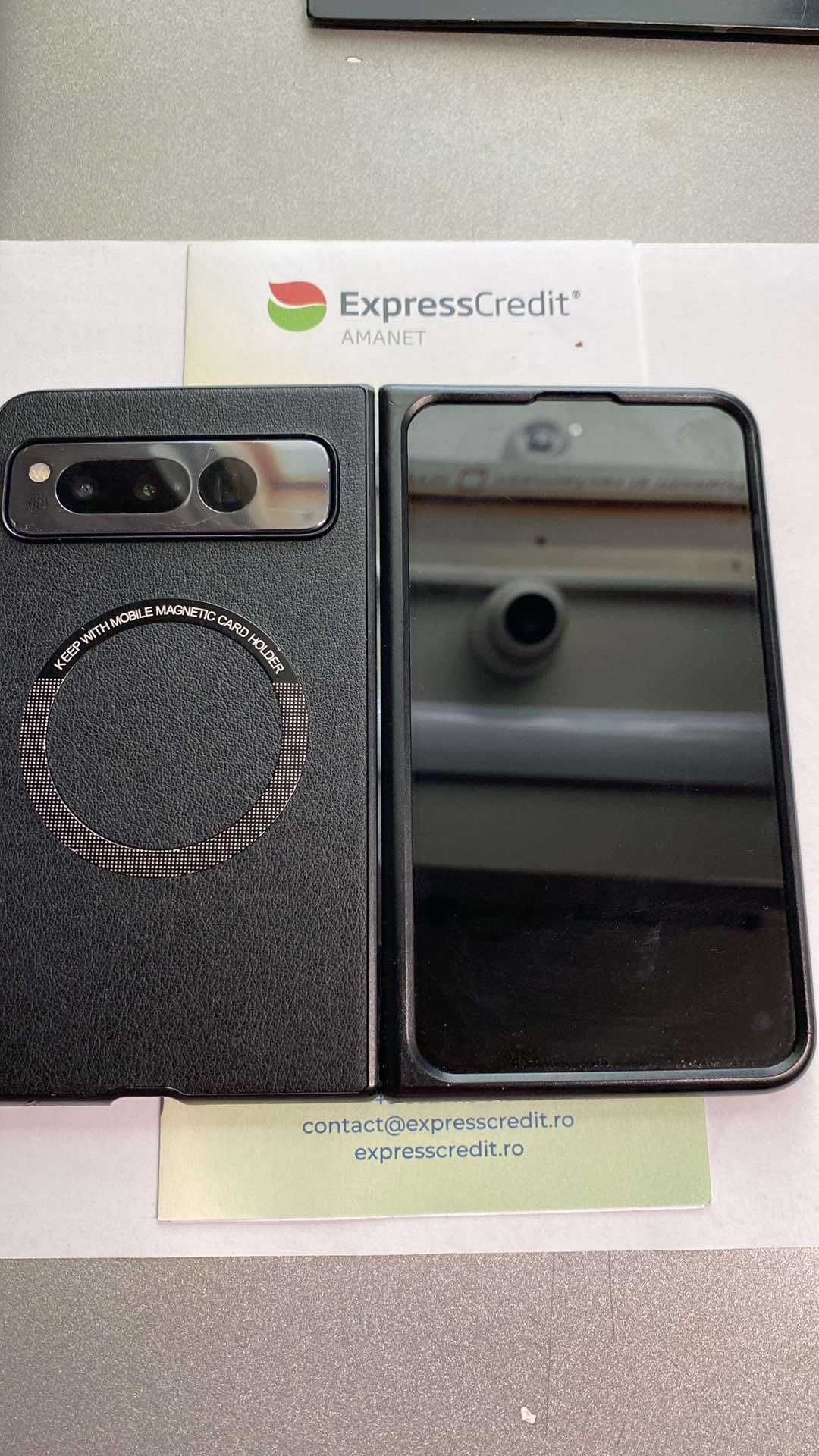 Google Pixel Fold 256GB (Ag8 Tudor1/B31614) – Garantie 2 Ani!