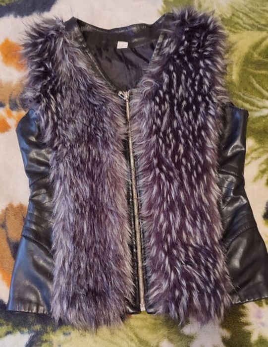 Продам безрукавку