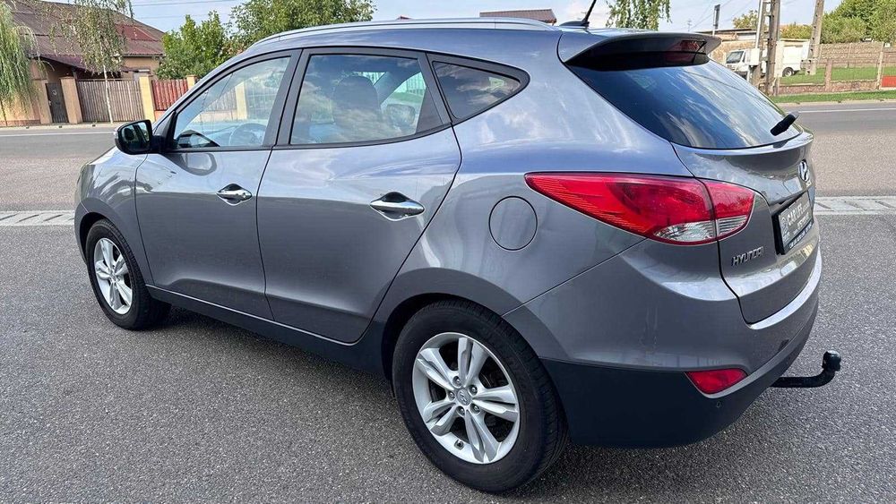 Hyundai ix 35 2.0 CRDI Premium AWD
2012  2.0 CRDI  185 CP    EURO 5