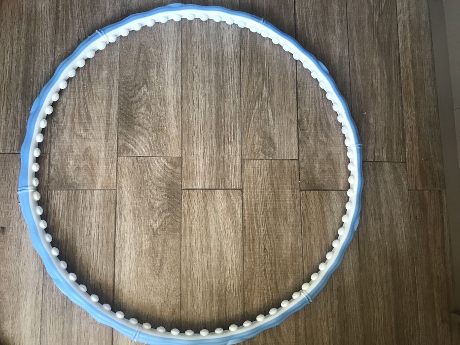 Голям пластмасов масажен обръч