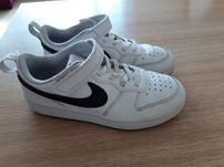 Маратонки Nike н.33