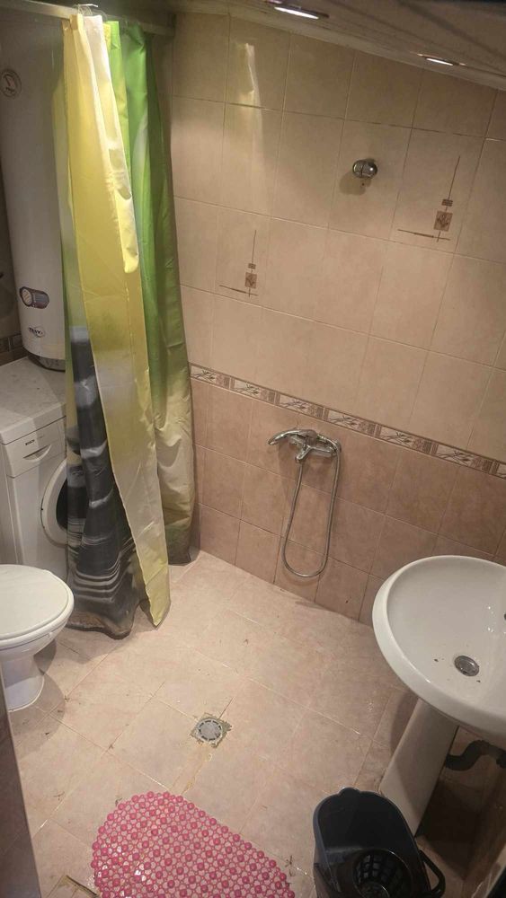 Едноетажна къща в село Шейново