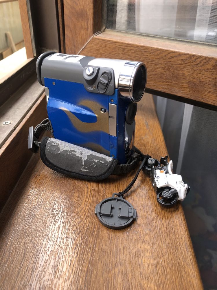 Sony protex DV9F
