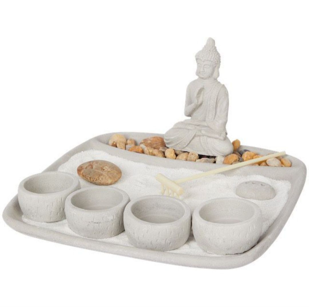 Декоративен дзен с Буда