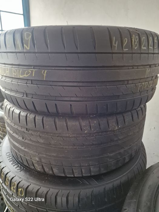 225 40 19 Michelin Pilot sport 4 6mm Перфектно състояние