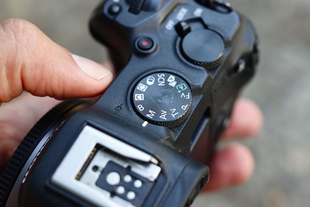 Фотоапарат Canon Eos R8