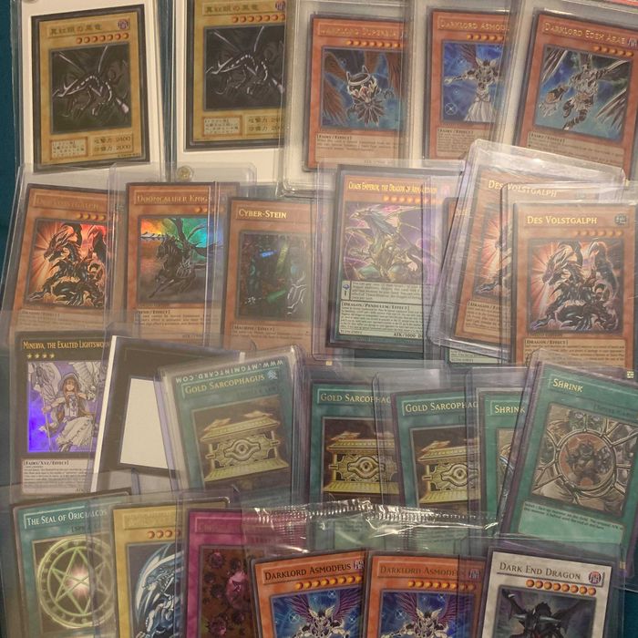 Yu gi oh colletion cards