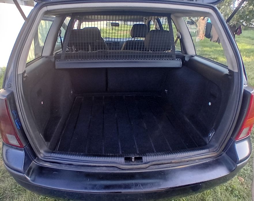 Vând volkswagen golf 4 break