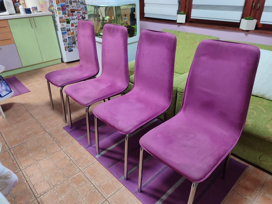 Трапезни столове