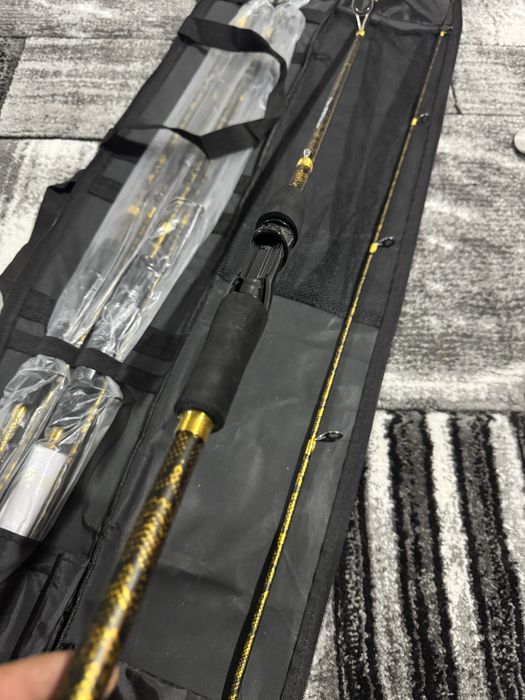 Vand set lansete culoare deosebita