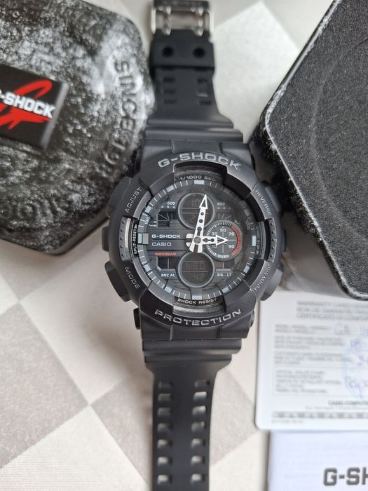 G-SHOCK-часовник