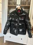 Geaca HUGO BOSS lucioasa neagra