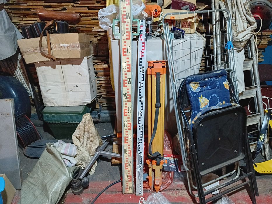 Нивелир. CST/BERGER нивелир. Штатив. Две рейки