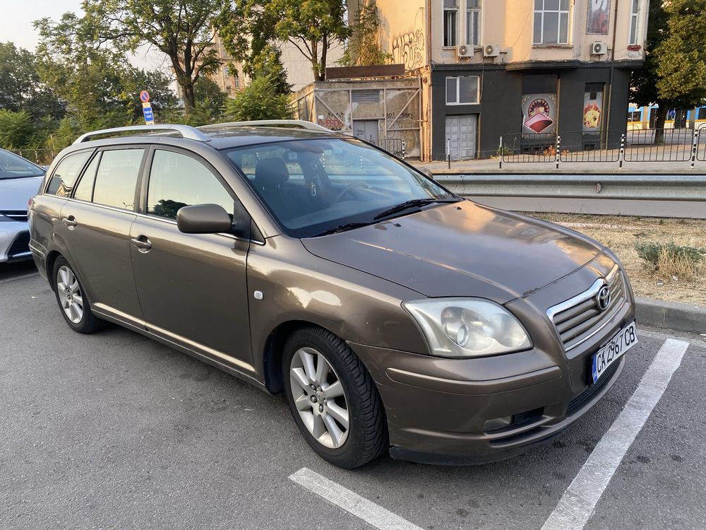 Toyota Avensis 1.8 vvti 2003