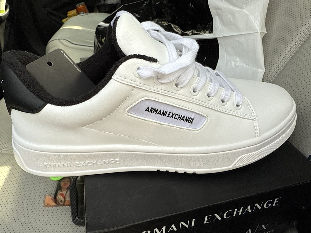Armani Exchange обувь