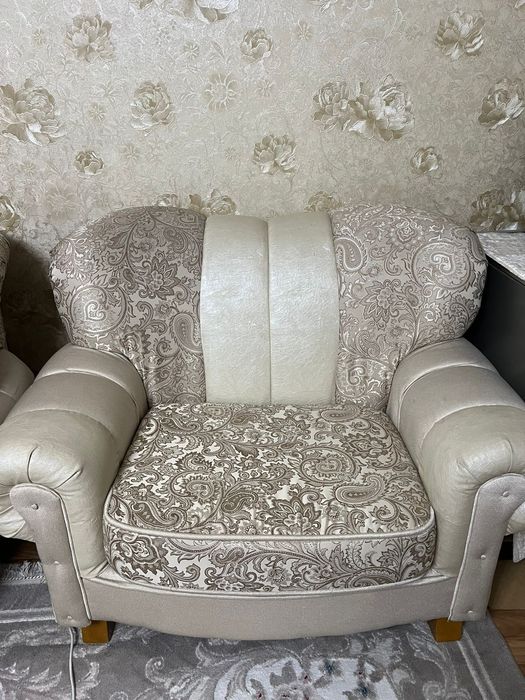 Уголок отдыха тройка