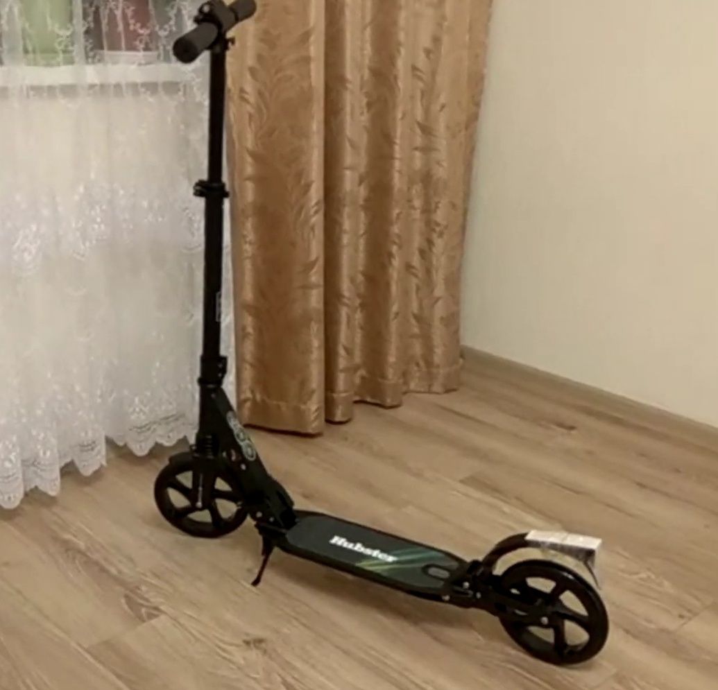 Scooter

EN 14619