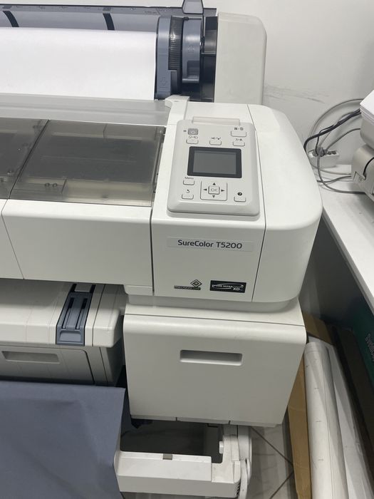 Плоттер Epson SureColor SC-T5200 с ПЗК и чернилами (C11CD67301A0)