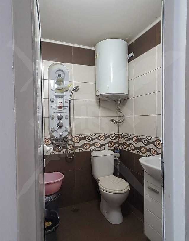 Дава се под наем Едностаен апартамент в Варна, Левски - 35 кв.м за 240 € - Снимка #3