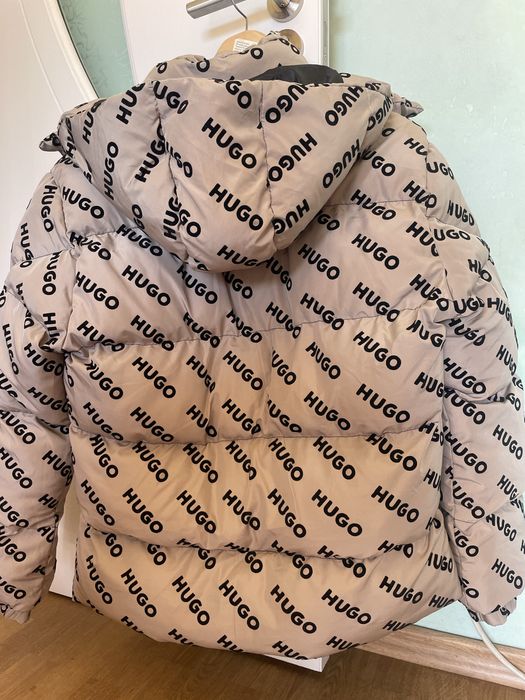 Ново зимно яке Hugo