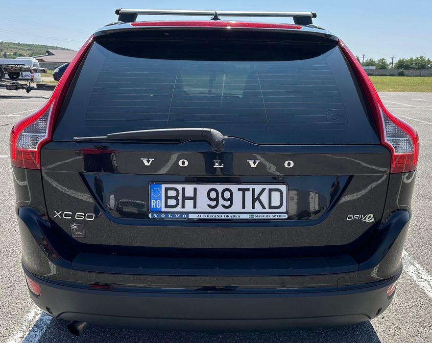 Volvo XC 60 2011 negru