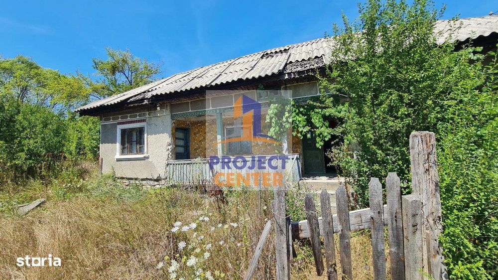 Casa si teren in suprafata de 4525 mp, Babana