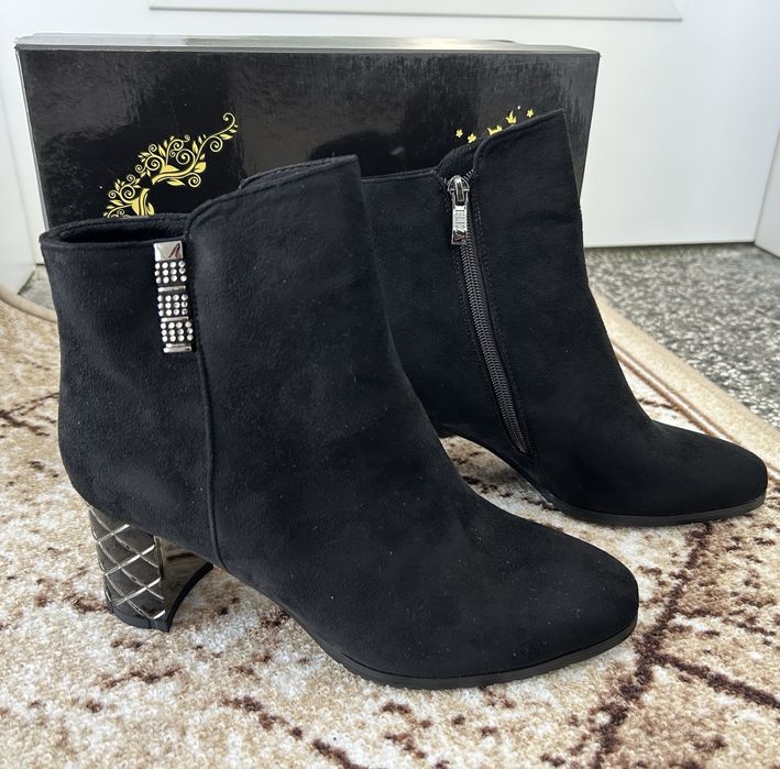 Дамски боти Елиза