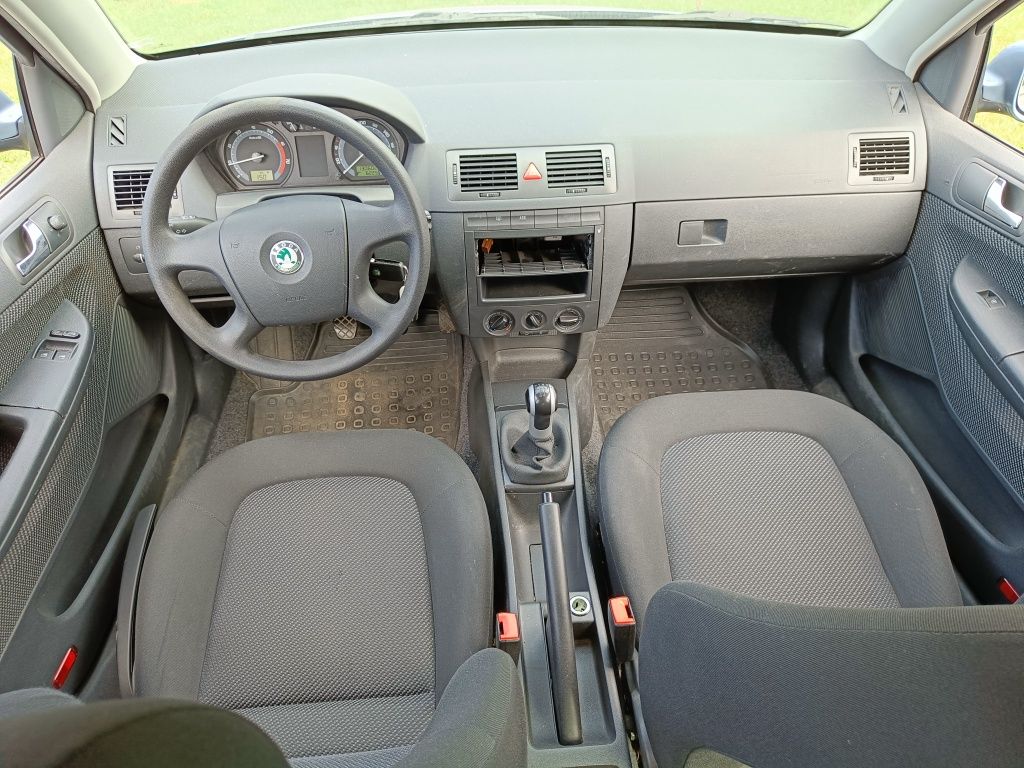 Skoda Fabia Luca Facelift 1.2i Clima din 2007 cu 130 mii km