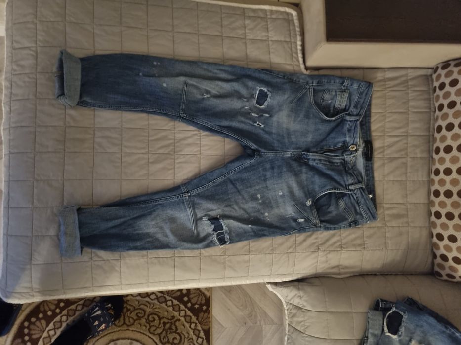 Мъжки дънки pause