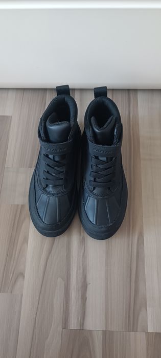 Детски непромокаеми кецове Skechers Eur30