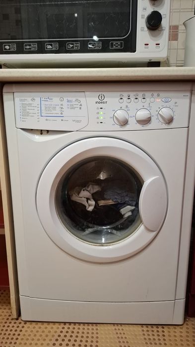 Отдам даром стиральную машинку