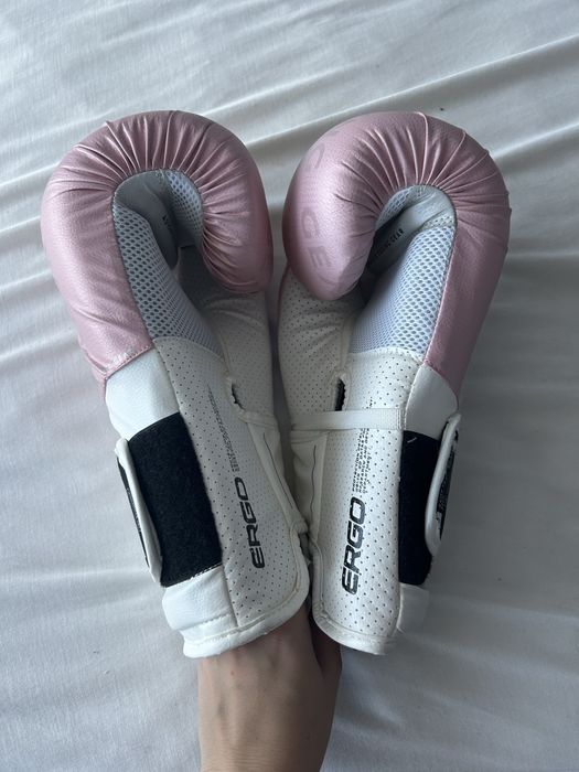 Дамски ръкавици за бокс