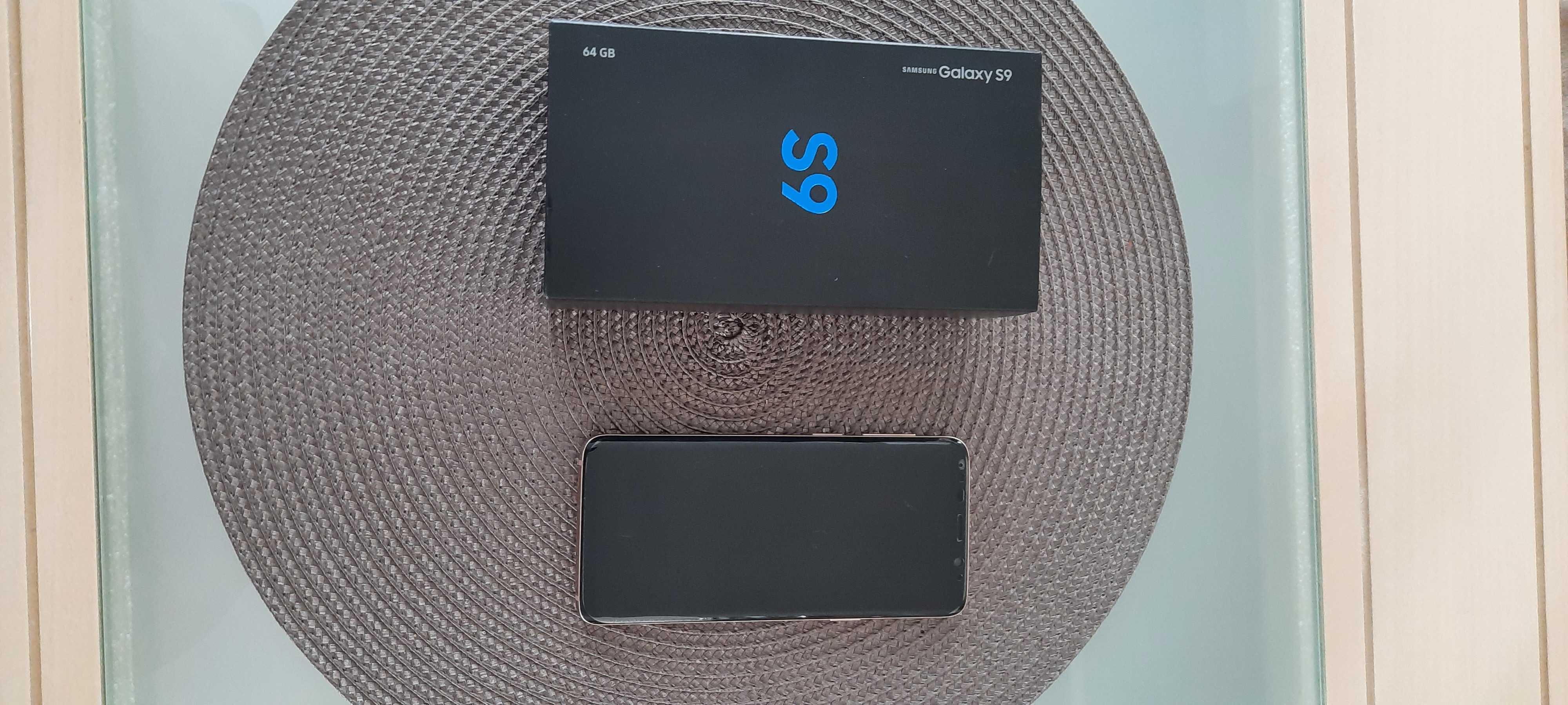 Телефон samsung S9