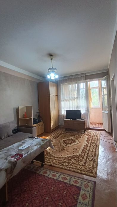 Юнусабад 11 квартал. Продается квартира  1/3/4