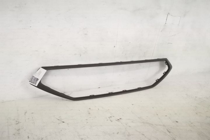 Ornament Grila Centrala Original In Stare Buna Seat  Tarraco  1 2018 2
