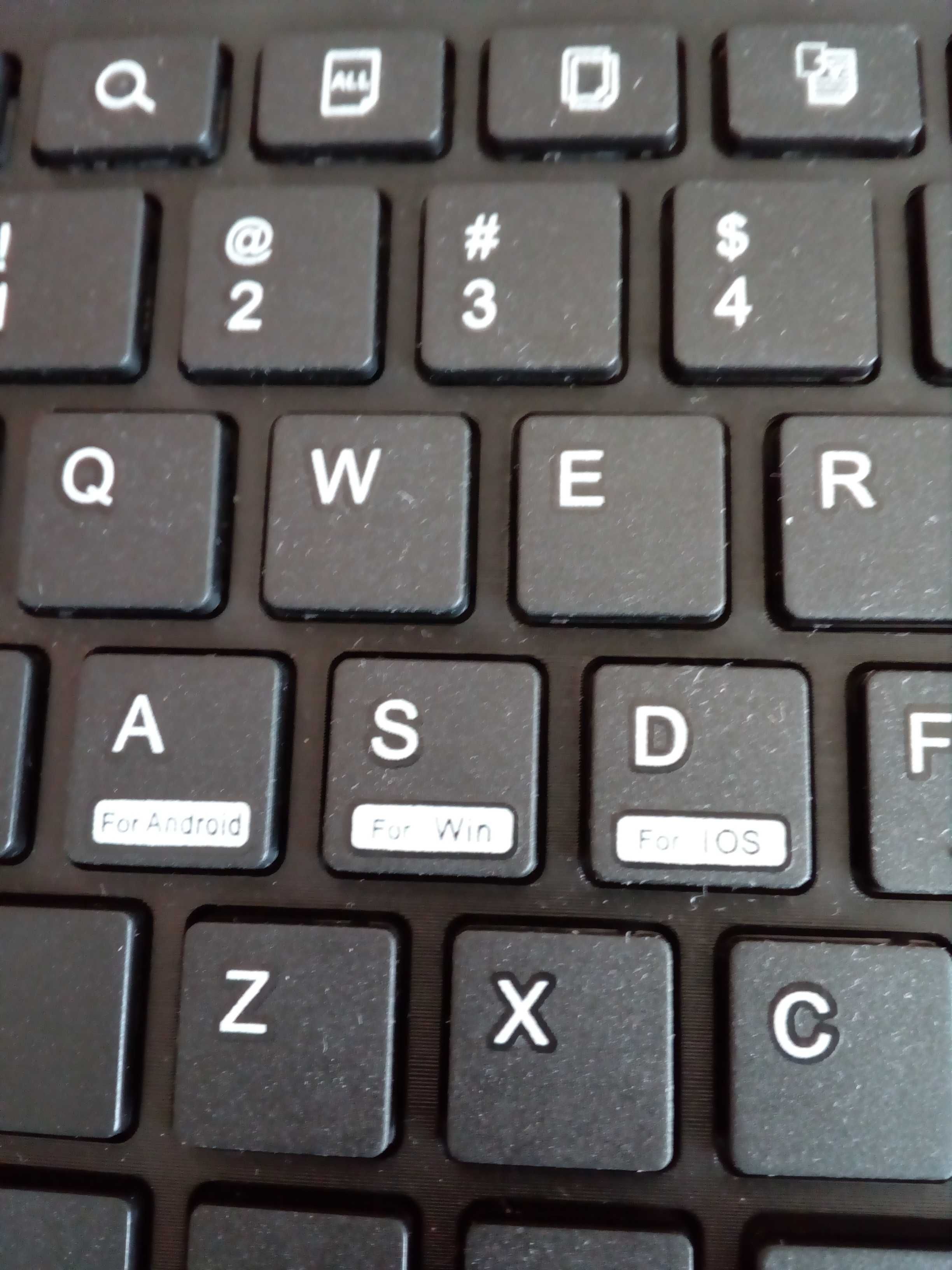 клавиатура с блутуут свързване, безжична