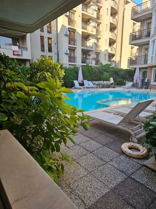 Продава се Двустаен апартамент в к.к. Слънчев бряг - 48 кв.м за 696 €/кв.м - Снимка #1