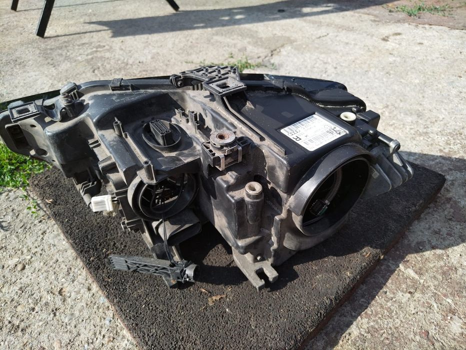 Far audi a5 bixenon cornering