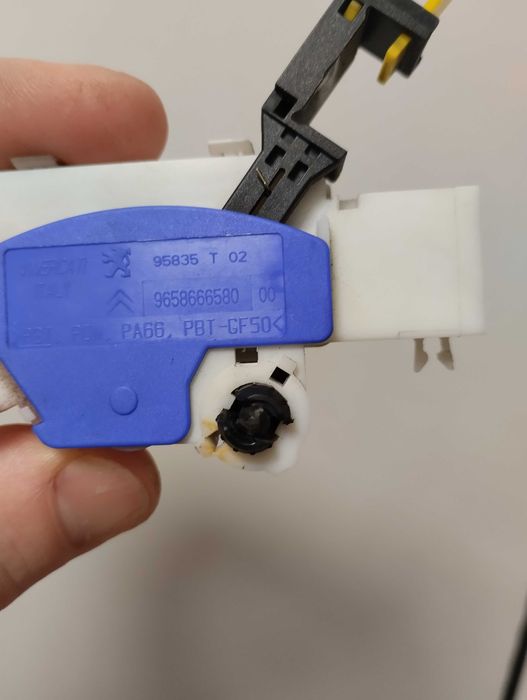 Сензор за педала на съединителя Пежо/Ситроен Оригинал