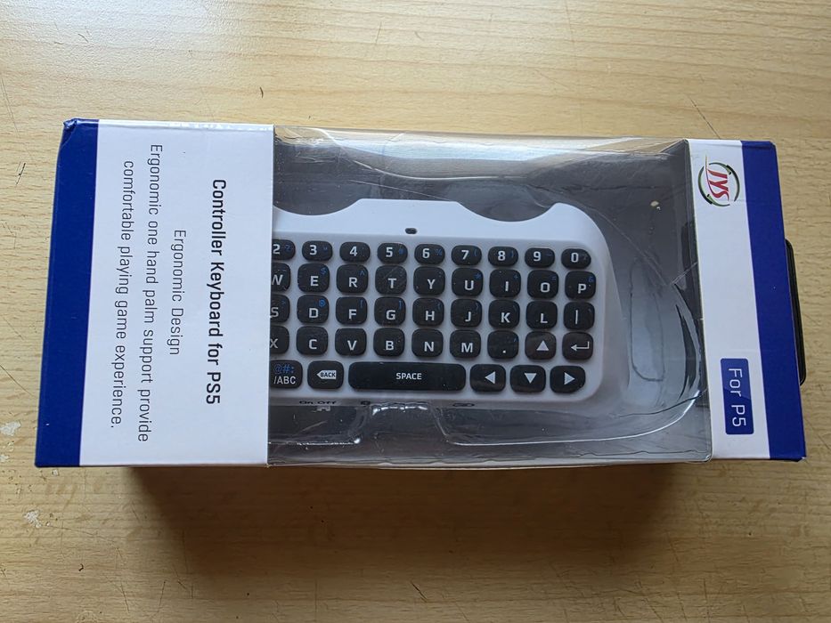 JYS Безжична QWERTY клавиатура (чатпад) за PS5 контролер - Бяла