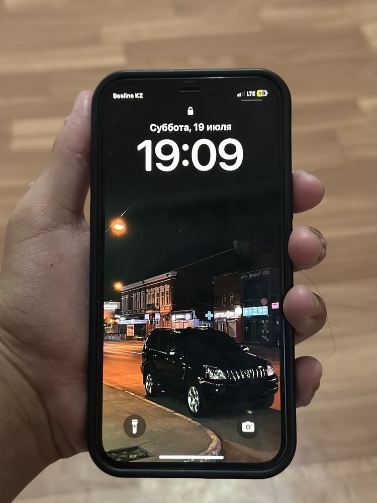 iPhone 12