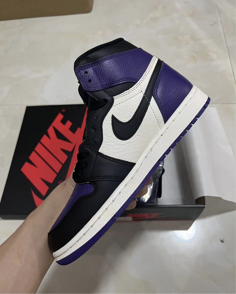 Air Jordan 1 Retro High "Court Purple"