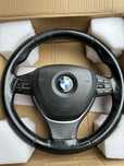 Volan original Bmw F 10, stare impecabila, airbag intact