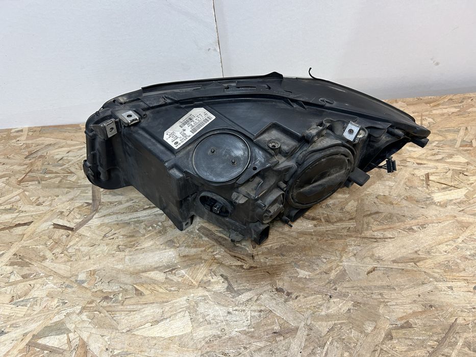 Far xenon bmw F10 F11 seria 5 non lci 2009-2013