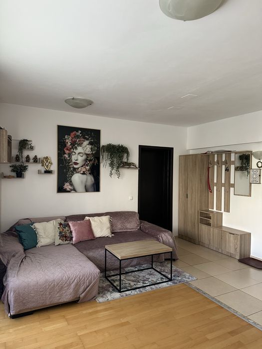 Apartament 2 camere, situat central
