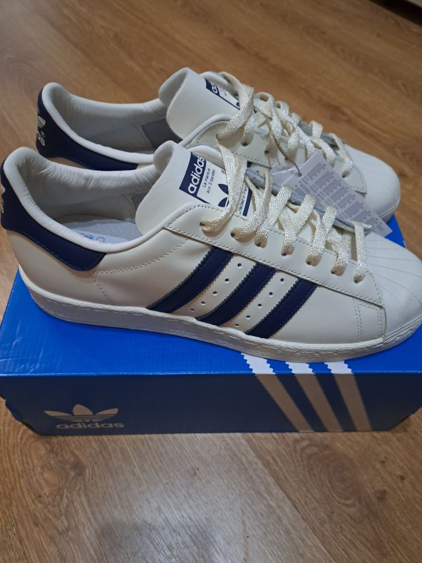 Adidas Superstar