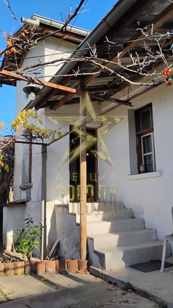 Продава се Къща в с. Сърнегор, Област Пловдив - 100 кв.м за 550 €/кв.м - Снимка #1