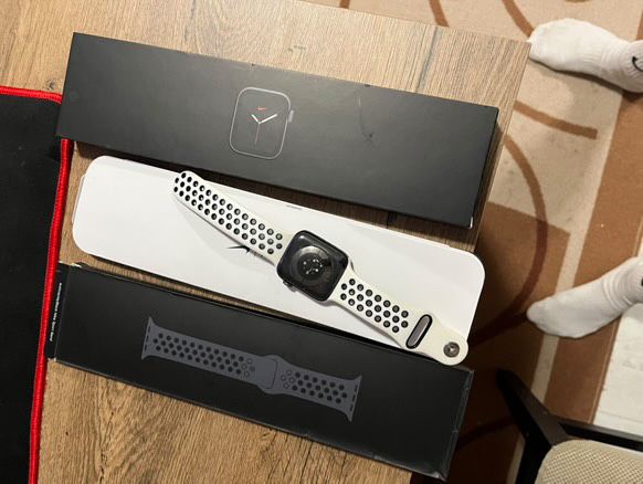 Apple Watch часовник смарт